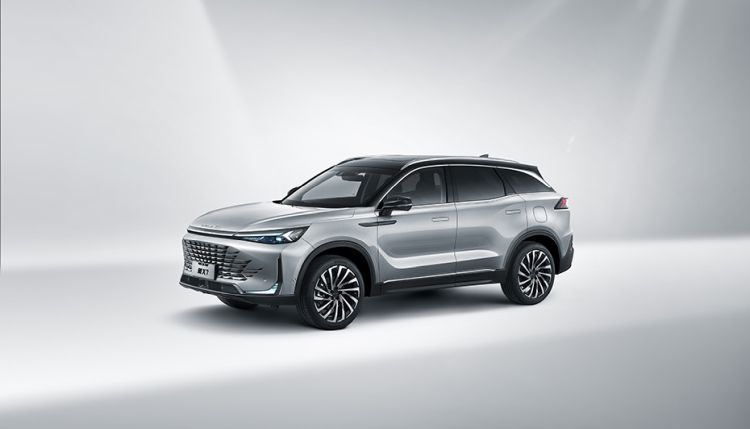 BAIC X7