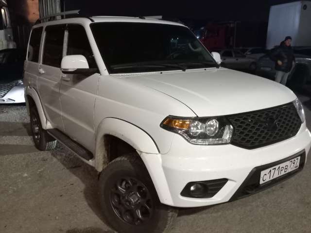 UAZ Patriot Base Limited 2.7 5MT 2024