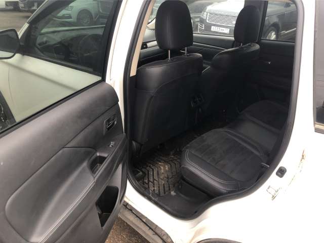 Mitsubishi Outlander Instyle 2.4 CVT 4WD 2021