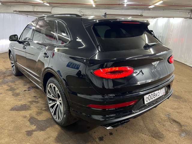 Bentley Bentayga V8 2023