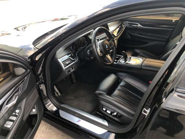 BMW 7 серия 740d xDrive 2018