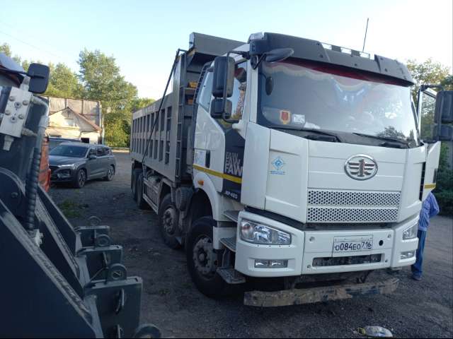 FAW CA 3310 8x4 Самосвал  2021