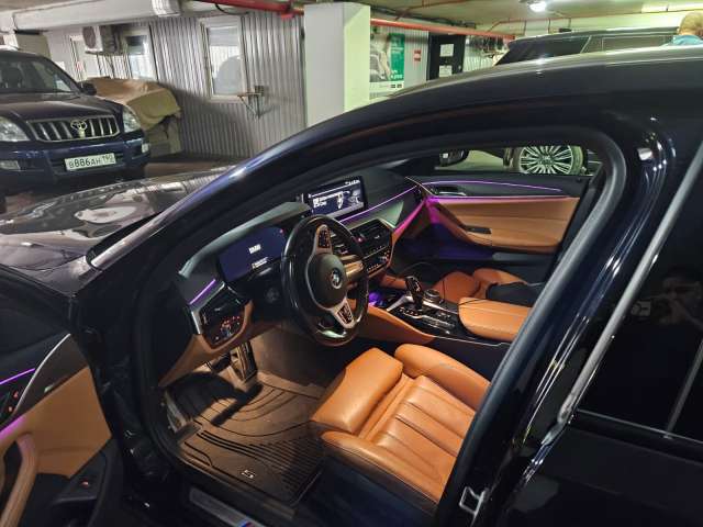 BMW 5 серия 520d xDrive M Sport Pure 2021