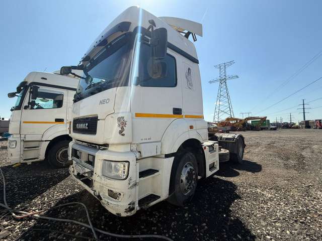 КАМАЗ 5490 4x2 Седельный тягач 2021