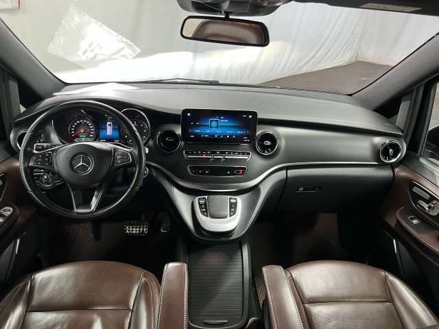 Mercedes-Benz V 220 d L AMG Line 4MATIC 2020