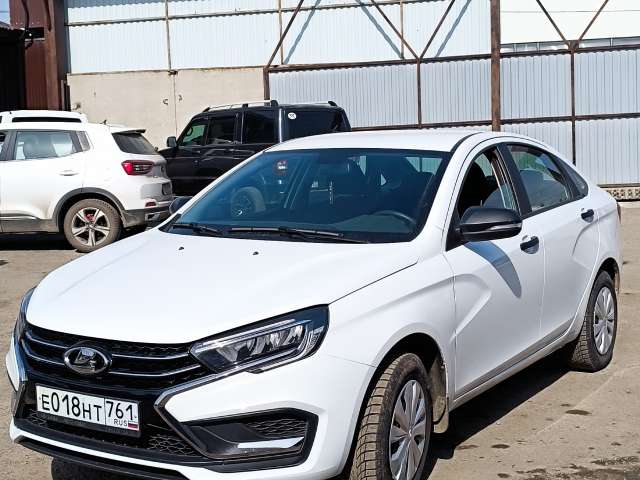 Lada Vesta седан Comfort 1.6 106hp 5MT 2023