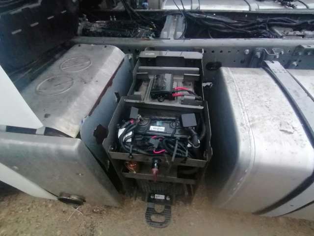 SITRAK ZZ4186V361HE 4x2 Седельный тягач  2023