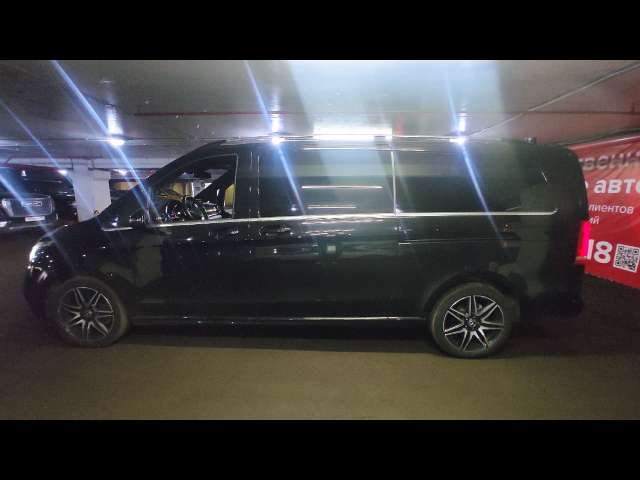Mercedes-Benz V 300 d Extralong 2022