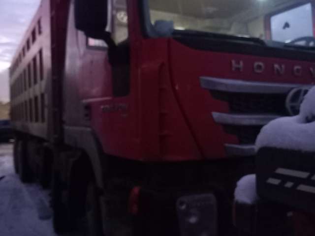 Hongyan CQ3406HV39 8x4 Самосвал  2023