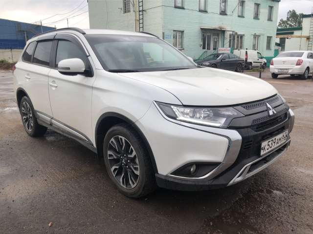 Mitsubishi Outlander Instyle 2.4 CVT 4WD 2021