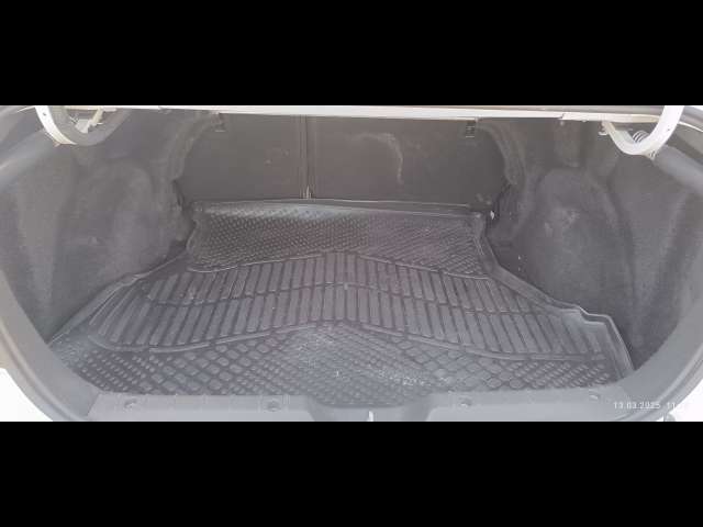 Lada Vesta седан Comfort 1.6 106hp 5MT 2023
