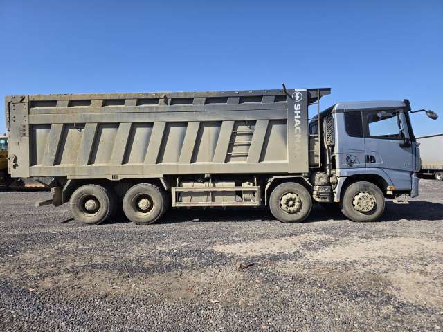 SHACMAN SX33186V366 8x4 Самосвал 2023