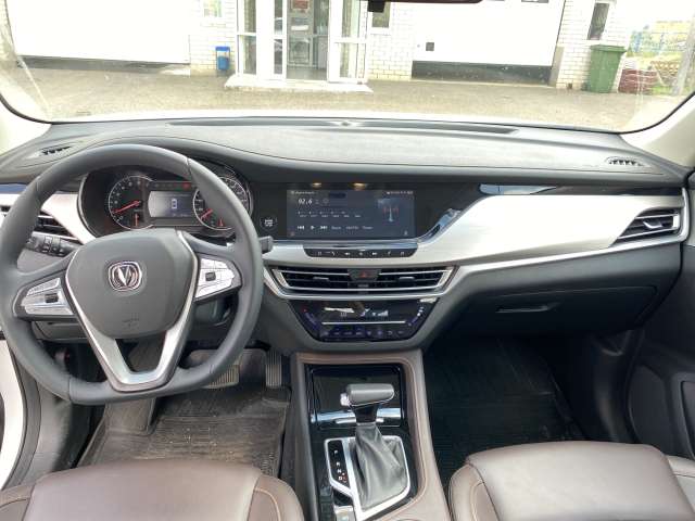 Changan CS35 Plus Luxe 1.6 6AT 2022