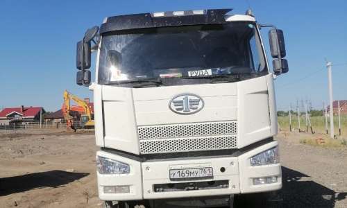 FAW CA 3310 8x4 Самосвал