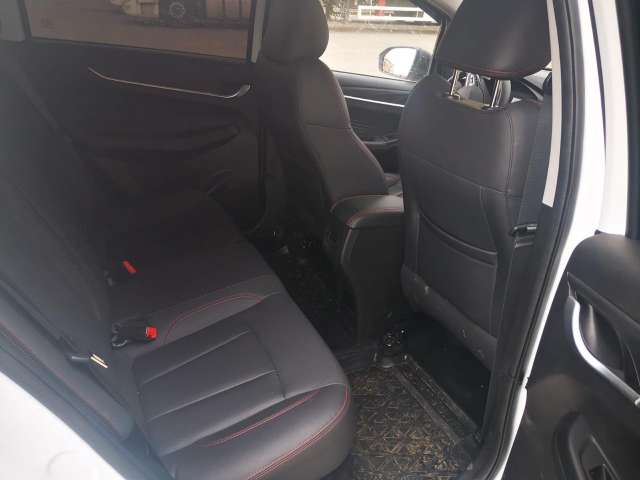 Livan X3PRO Luxury 1.5 CVT 2023