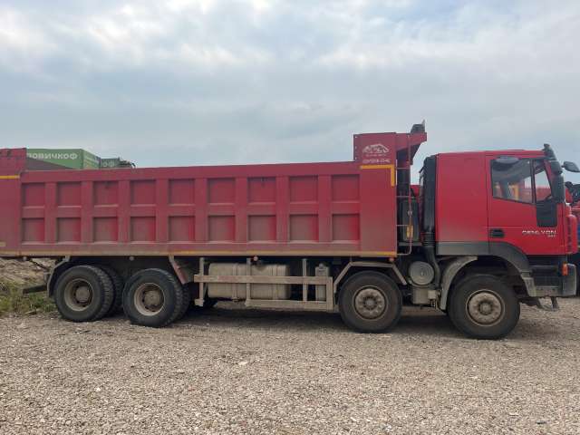 Hongyan 908 8x4 Самосвал  2022