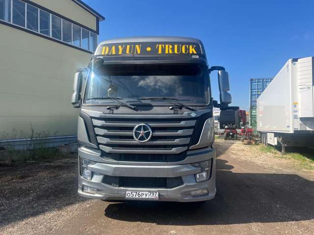 Dayun CGC4250 6x4 Седельный тягач  2023