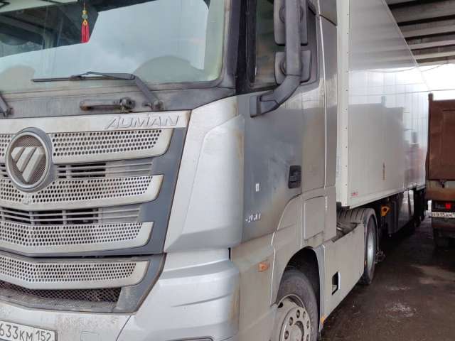 FOTON Auman EST A 4x2 седельный тягач  2023