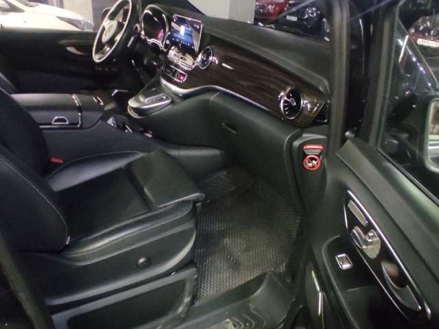 Mercedes-Benz V 300 d Extralong 2022