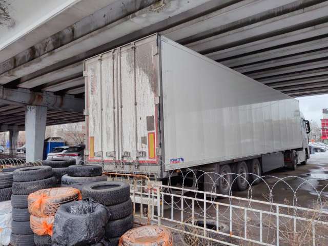 Schmitz Cargobull SKO24 Полуприцеп изотермический/рефрижератор  2021