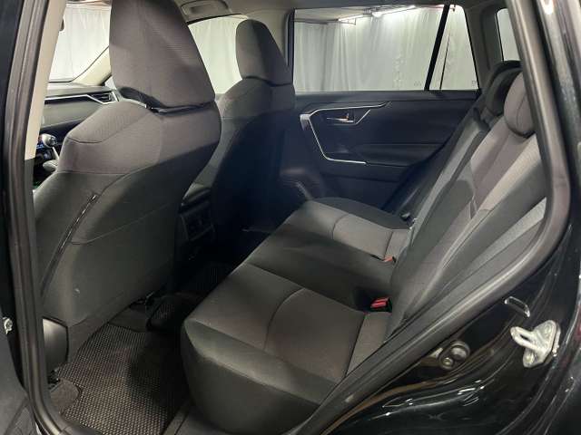 Toyota RAV4 Style 2.0 CVT 4WD 2023