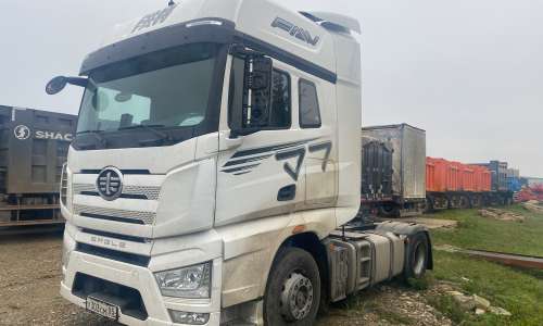 FAW J7 CA4180P77K25E5 Седельный тягач 4х2