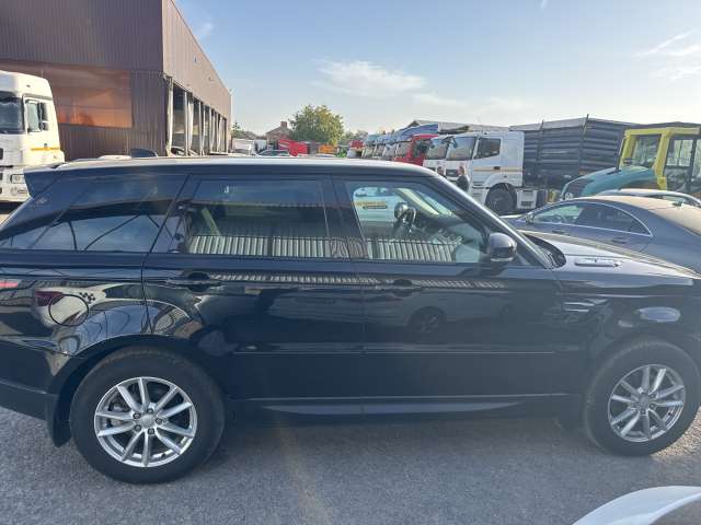 Land Rover Range Rover Sport TDV6 3.0 SE 2018