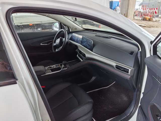 Changan UNI-T 1.5 Tech DCT 4x2 2023