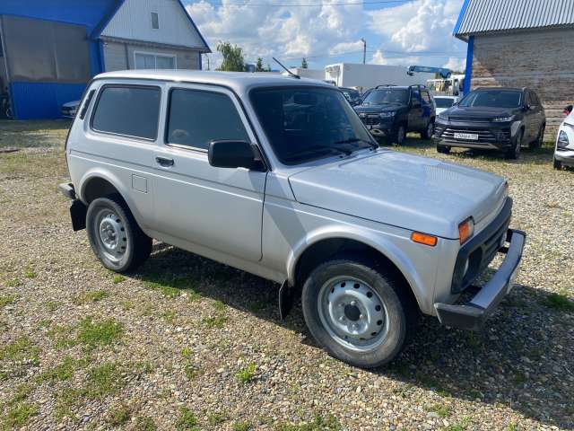 Lada Niva Legend 3 дв Luxe'22 1.7 5MT 2022