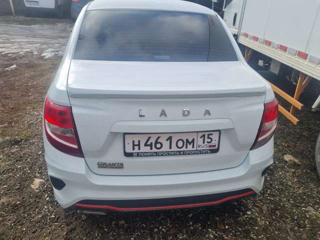 Lada Granta седан Comfort 1.6 106hp 5MT 2023