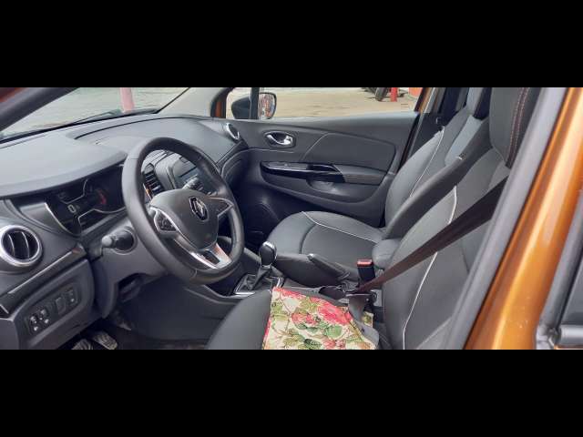 Renault Kaptur Intense 1.6 CVT 4х2 2022