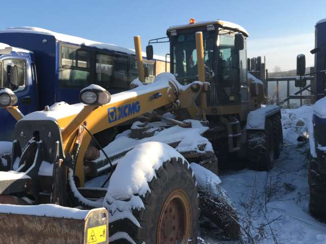 XCMG GR215A автогрейдер  2022