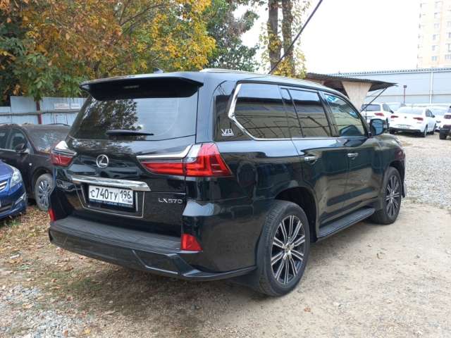 Lexus LX 570 Heritage V8 2021