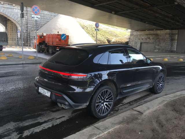 Porsche Macan 2.0 2023