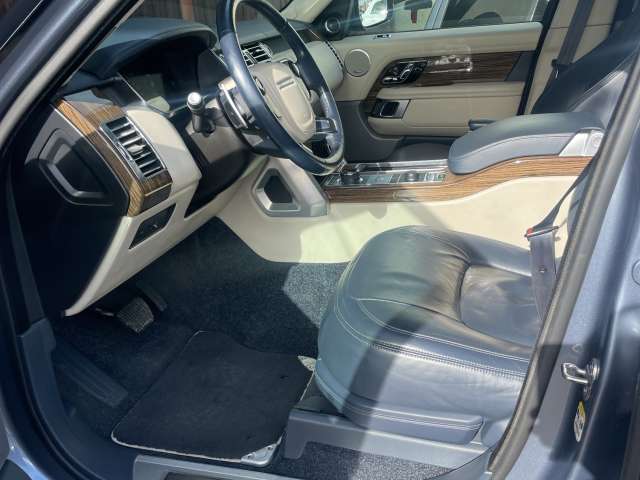Land Rover Range Rover LWB SDV8 4.4 Autobiography 2018