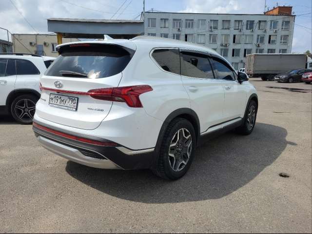 Hyundai Santa Fe High-Tech 2.2d 8DCT 2021