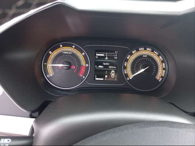 Lada Vesta седан Life 1.6 106hp 5MT 2023
