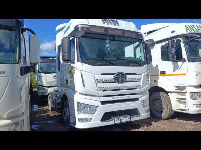FAW J7 CA4180P77K25E5 Седельный тягач 4х2  2023