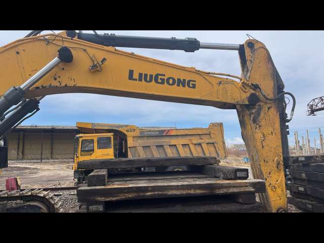 LIUGONG CLG950E Экскаватор гусеничный  2024