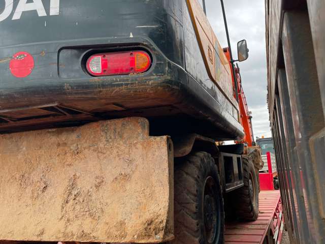 Hyundai R210W-9S Экскаватор  2019