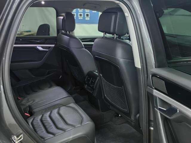 Volkswagen Touareg Respect 2.0 TSI 249hp 8AT 2020