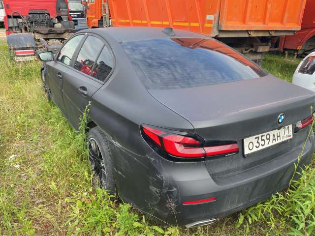 BMW 5 серия 520i Business 2021