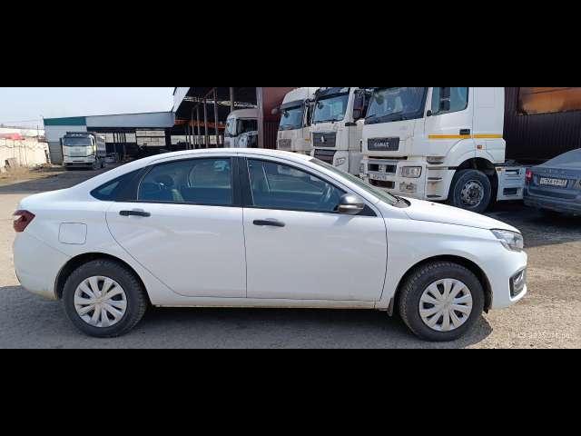 Lada Vesta седан Comfort 1.6 106hp 5MT 2023