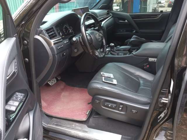 Lexus LX 570 Heritage V8 2021