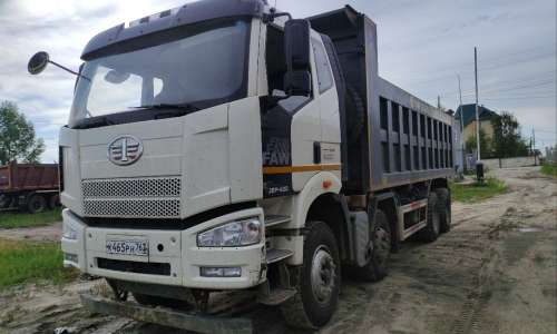 FAW CA 3310 8x4 Самосвал