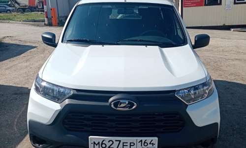 Lada Niva Travel