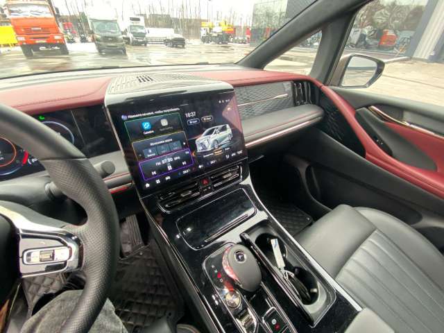 GAC M8 GX Premium 2.0T GDI 8AT 2024