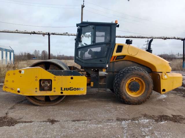LIUGONG 6618E Каток грунтовый  2022