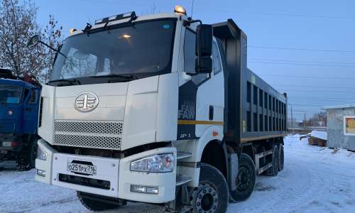 FAW CA 3310 8x4 Самосвал