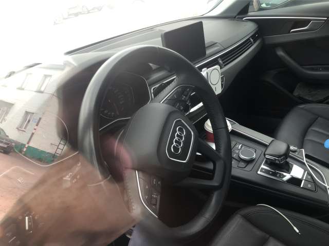 Audi A4 35 TFSI S tronic 2018